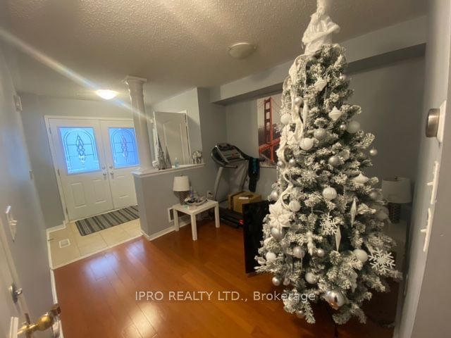 home for lease on 3313 Mikalda Road