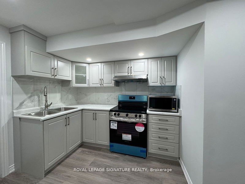 home for lease on Lower-154 Newhouse Boulevard