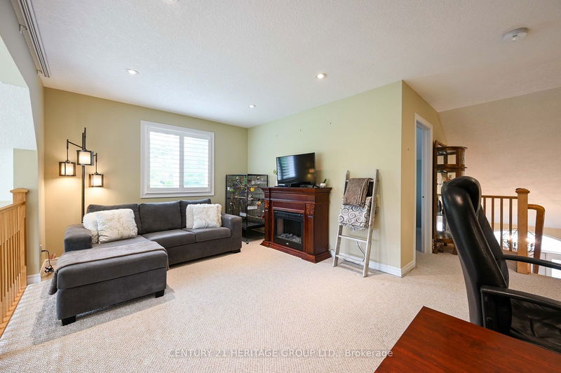  2 - 10 Zimmerman Dr  Caledon, L7E 4C2 | Image 21