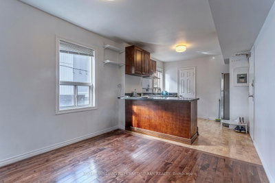 Store W/Apt/Office leased at 1-2976 Lake Shore Boulevard, Toronto, Ontario, M8V 1J9 - New Toronto - MLS: W9039021