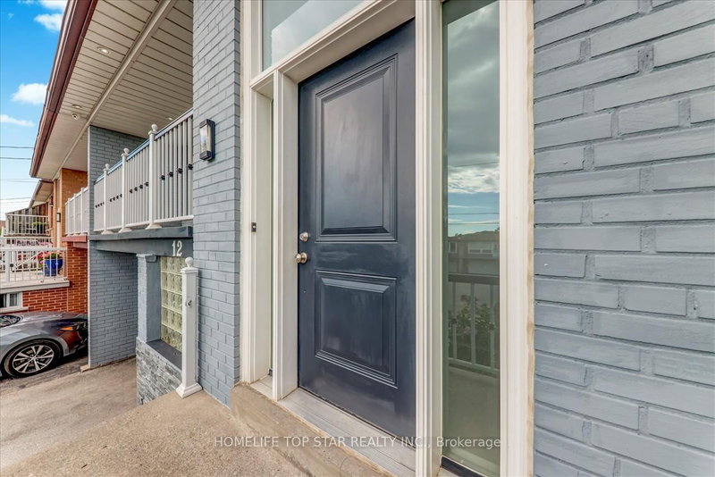 12 Primula Cres, Toronto, M9L 1K1 | Image 3