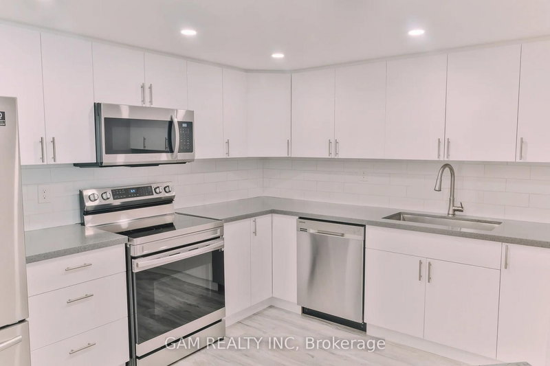 1208 - 4460 Tucana Crt, Mississauga, L5R 3R4 | Image 2