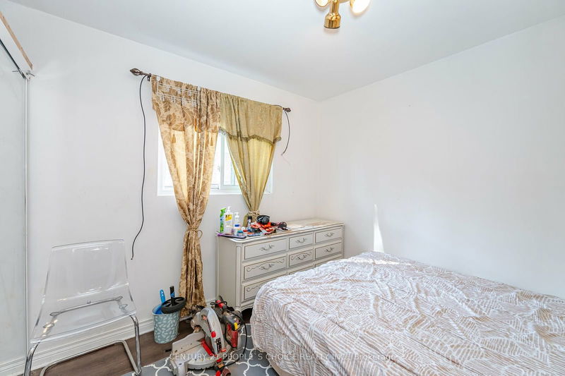 3548 Ashcroft Cres  Mississauga, L5C 2E7 | Image 16