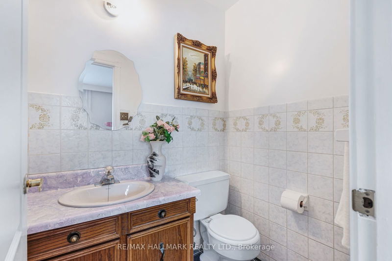 57 Regent Rd  Toronto, M3K 1G8 | Image 19