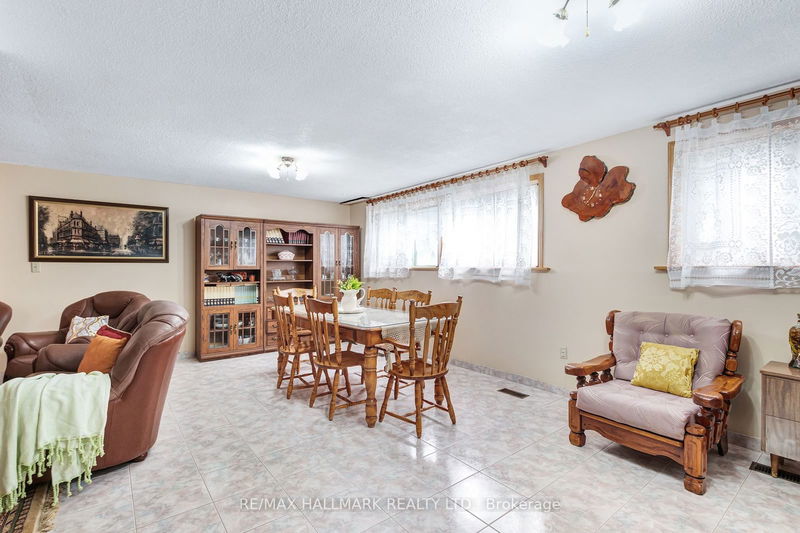 57 Regent Rd  Toronto, M3K 1G8 | Image 28