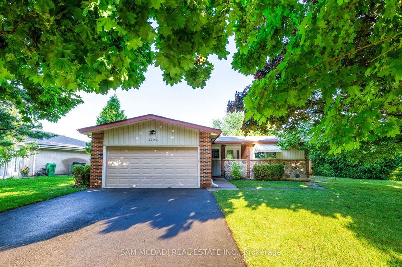 home for sale on 2292 Belfast Crescent