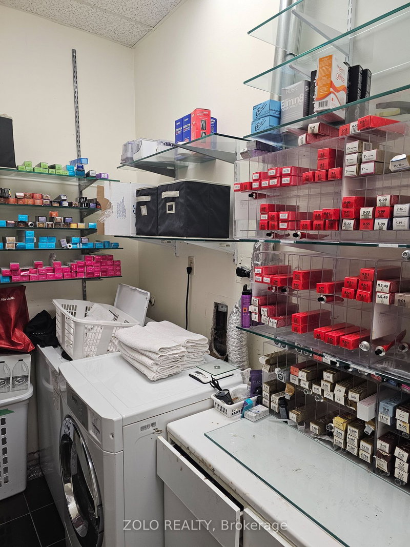 6 - 665 plains Rd E, Burlington, L7T 2E8 | Image 2