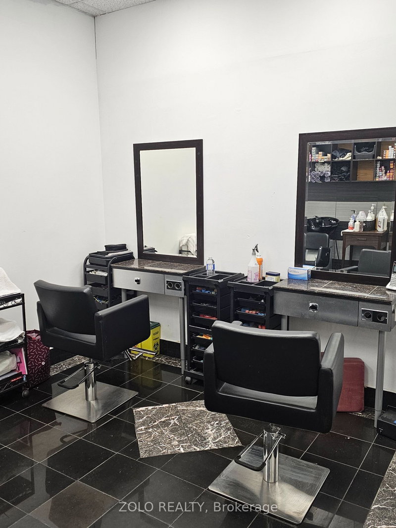 6 - 665 plains Rd E, Burlington, L7T 2E8 | Image 3