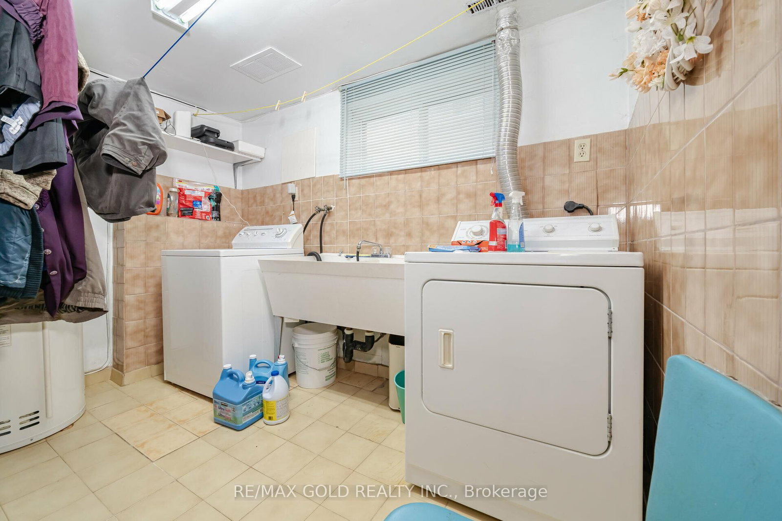 Listing Image 34