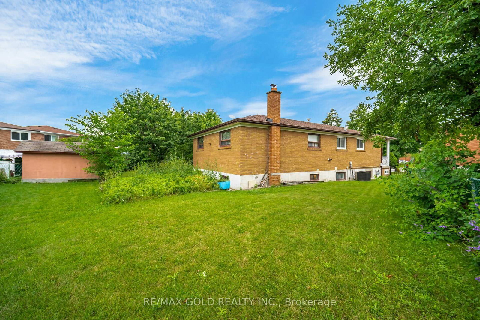 Listing Image 40