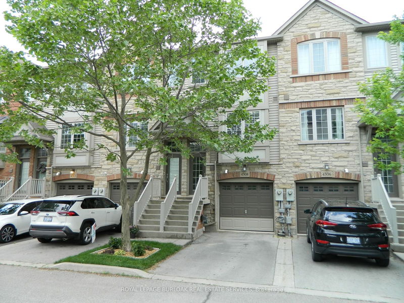 home for lease on 4308 Ingram Common