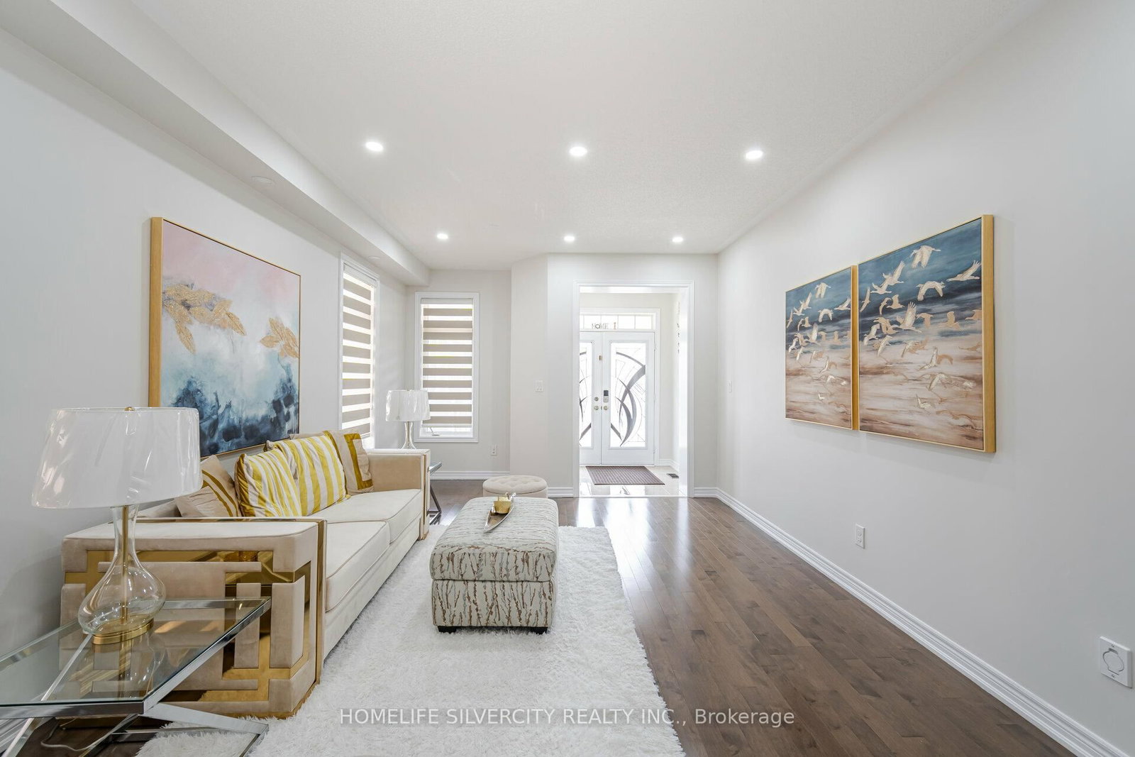 Listing Image 7
