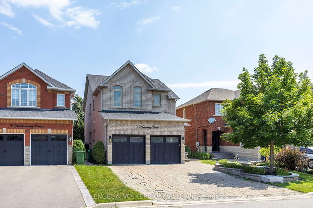 7 Natureway Court