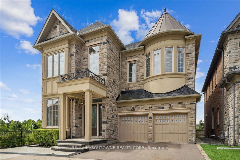 home for lease on 3096 Parsonage Crescent