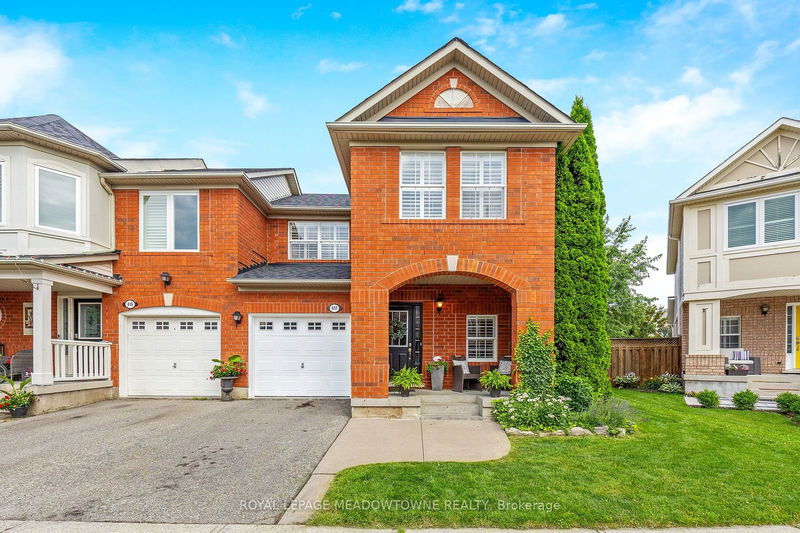 home for sale on 417 Baverstock Crescent