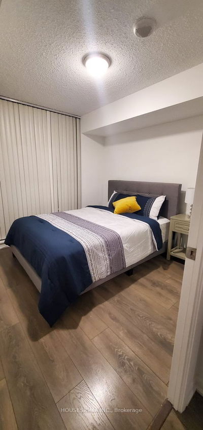Unit 328 — 36 Via Bagnato, Toronto - Yorkdale-Glen Park image-0-4