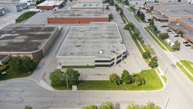 261 Ambassador Dr, Mississauga, L5T 2J2 | Image 2