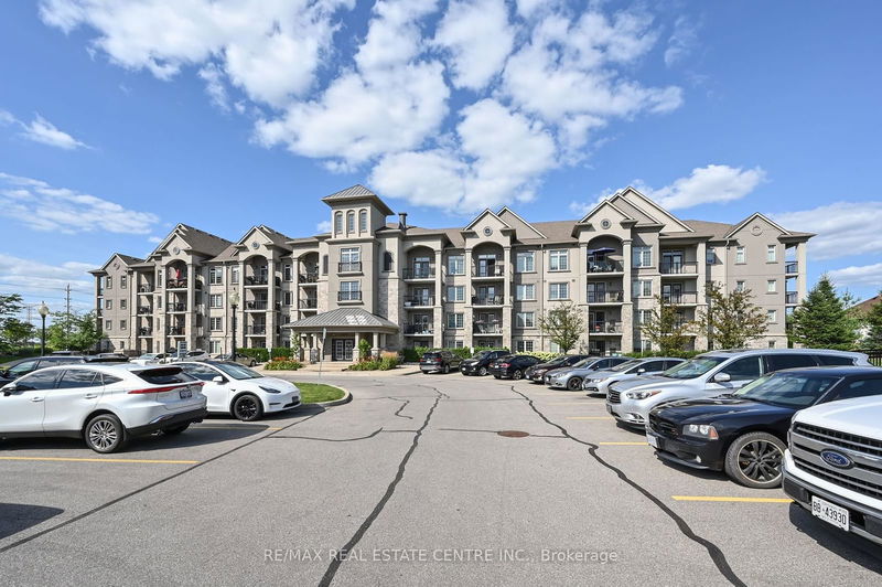 home for sale on 413-1470 Main Street E