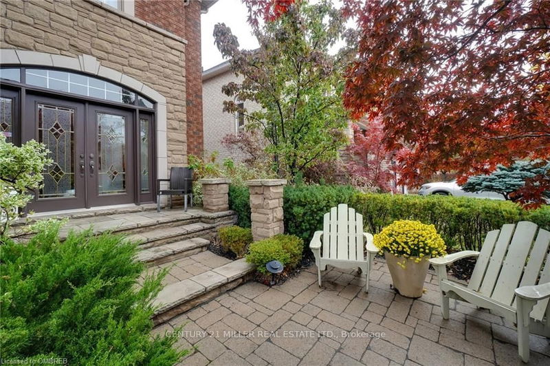 2301 HERTFORDSHIRE Way  Oakville, L6H 7M5 | Image 3