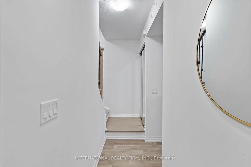  15 - 125 Long Branch Ave  Toronto, M8W 0A9 | Image 21