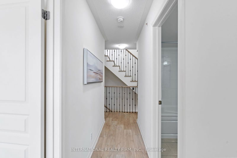  15 - 125 Long Branch Ave  Toronto, M8W 0A9 | Image 29