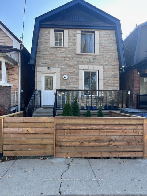 home for lease on upper-11 Humber Boulevard