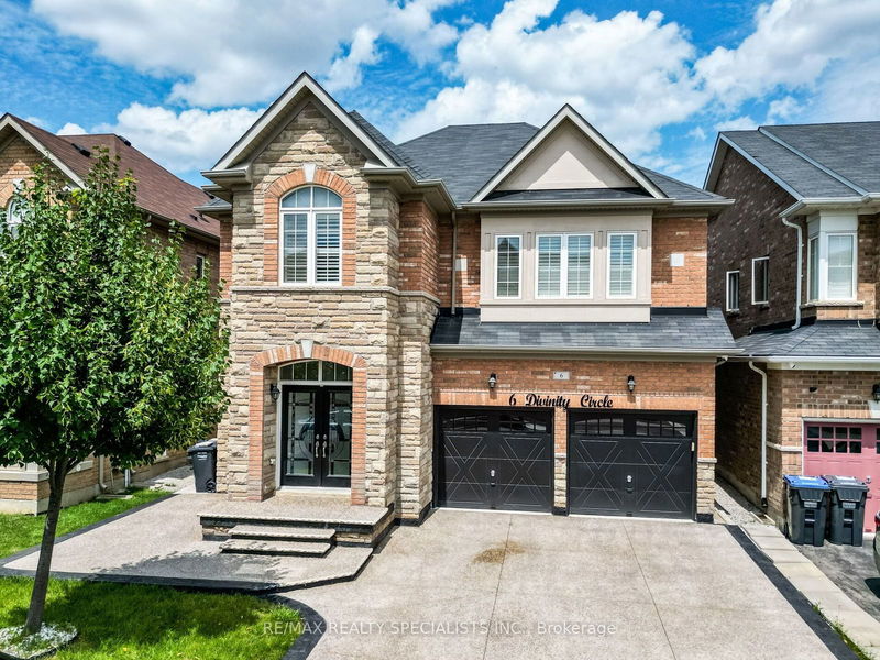 6 Divinity Circ  Brampton, L7A 3Y4 | Image 1