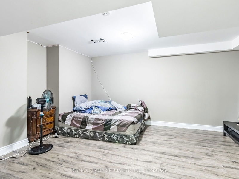 6 Divinity Circ  Brampton, L7A 3Y4 | Image 31