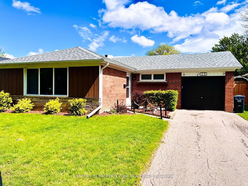 25 Burgby Ave  Brampton, L6X 2G7 | Image 1