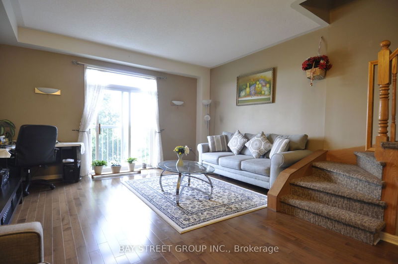 home for lease on 61-280 Hillcrest Avenue