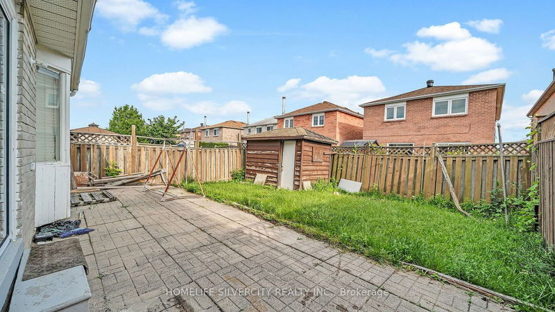 36 Woodside Crt  Brampton, L6Y 3Z2 | Image 40