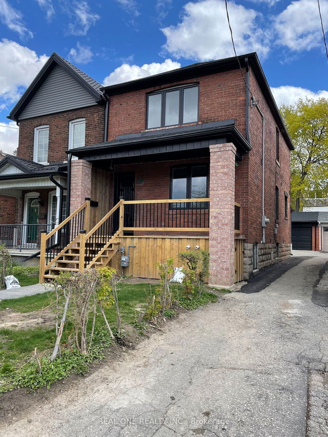 Basment - 229 Silverthorn Avenue