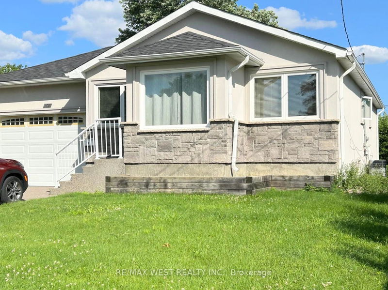 home for lease on 19 GOLDING Avenue