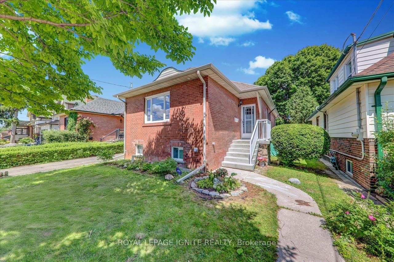 Listing photo 2