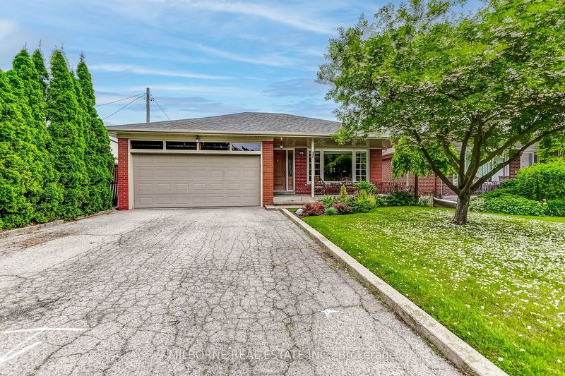 home for sale on 52 Hamptonbrook Drive
