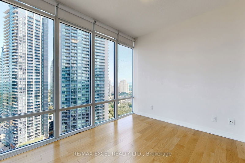  2608 - 90 Park Lawn Rd  Toronto, M8Y 0B6 | Image 18