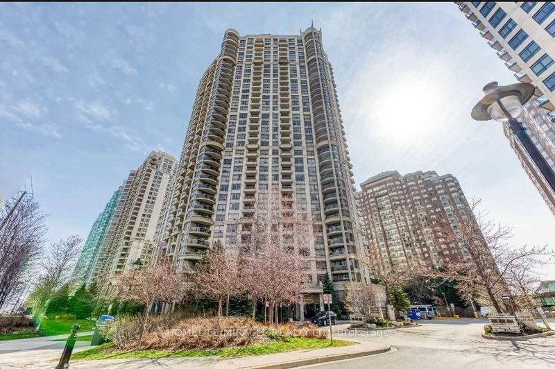 home for lease on 1506-310 Burnhamthorpe Road W