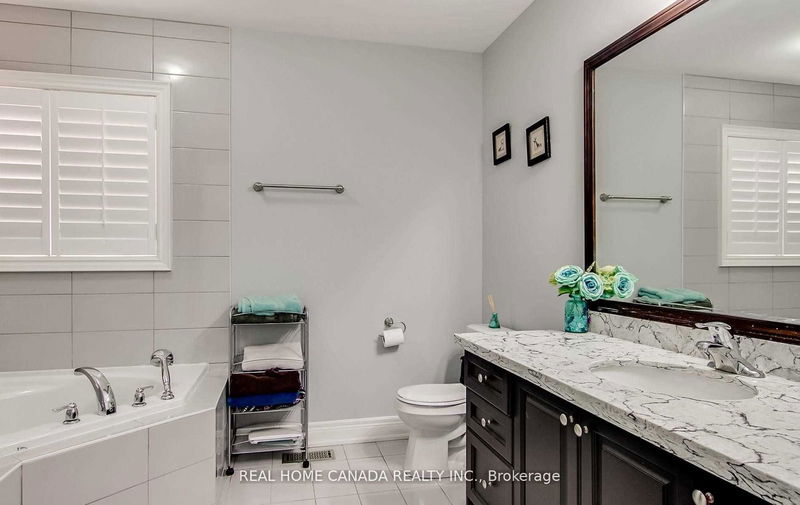 3124 Goretti Pl  Mississauga, L5M 0W2 | Image 15