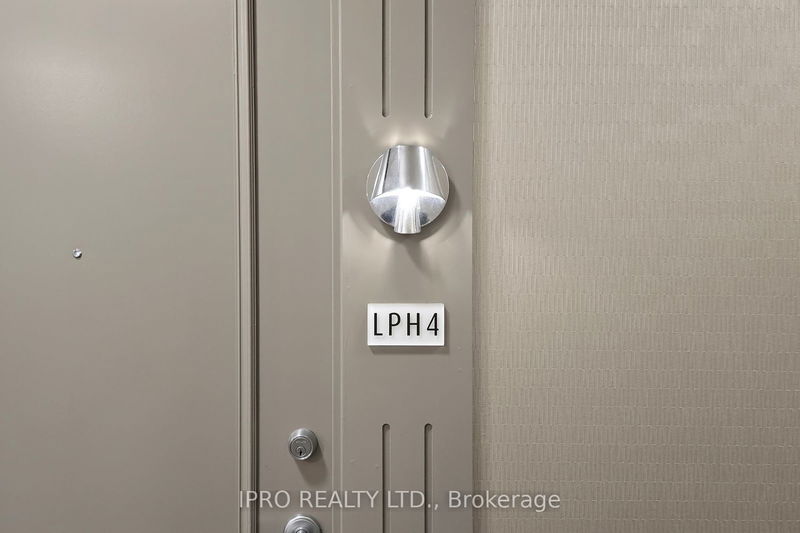  LPH4 - 225 Webb Dr S Mississauga, L5B 4P2 | Image 14