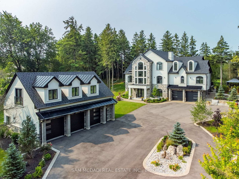 5040 Mount Nemo Cres, Burlington, L7M 0T6 | Image 3