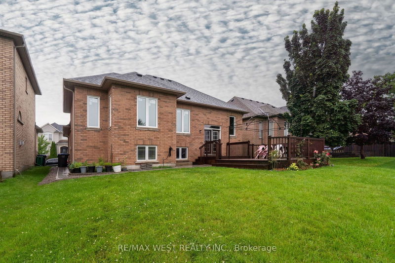 15 Eaglesprings Cres  Brampton, L6P 2V8 | Image 40