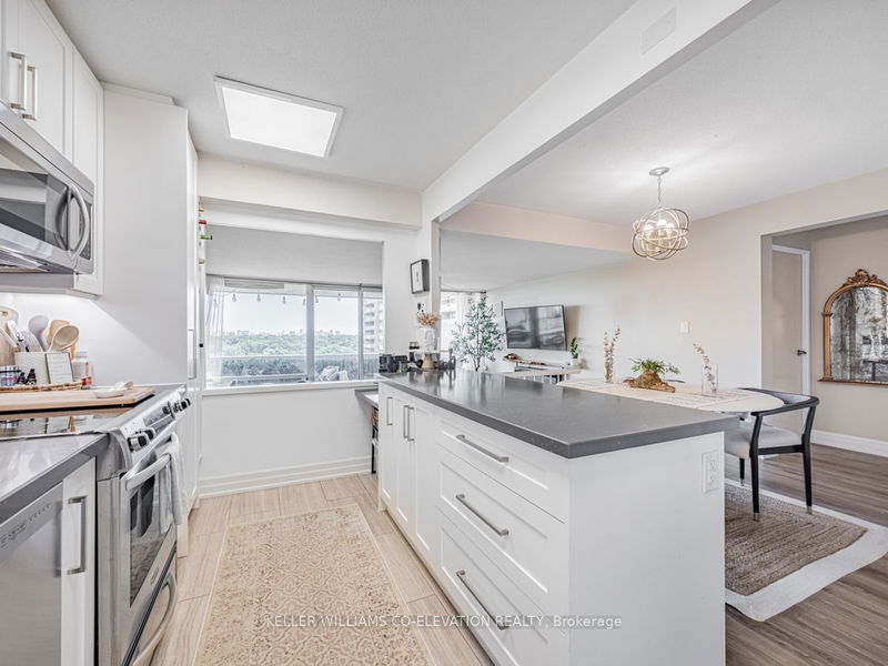  1608 - 260 Scarlett Rd  Toronto, M6N 4X6 | Image 11