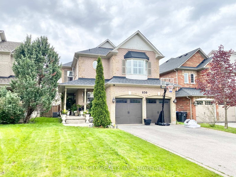 830 Old Derry Rd, Mississauga, L5W 1B9 | Image 2