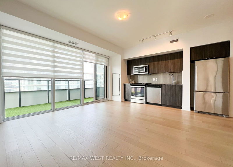 home for lease on 4012-30 Shore Breeze Drive