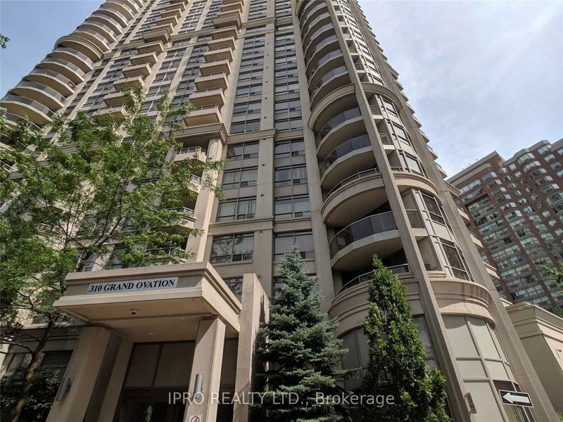 home for lease on 1613-310 Burnhamthorpe Road W