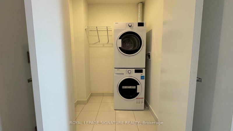 1502 - 28 Ann St, Mississauga, L5G 0E1 | Image 2