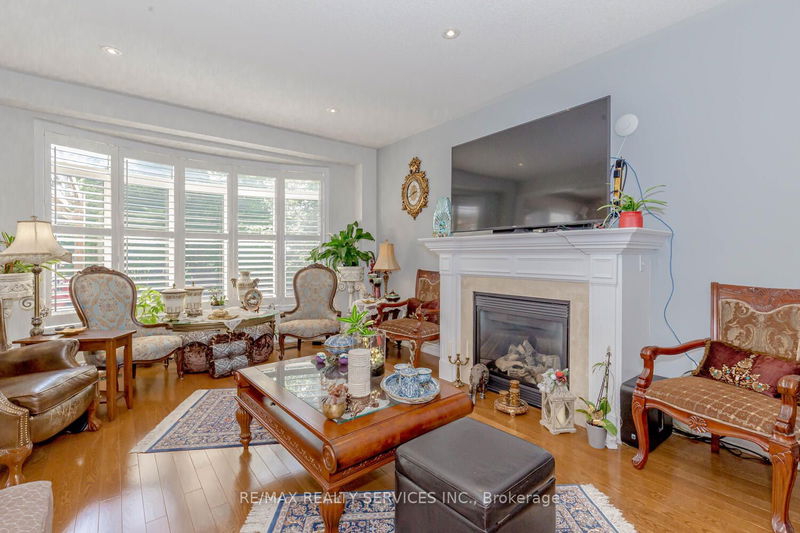 2224 Colonel William Pkwy N Oakville, L6M 0B6 | Image 14