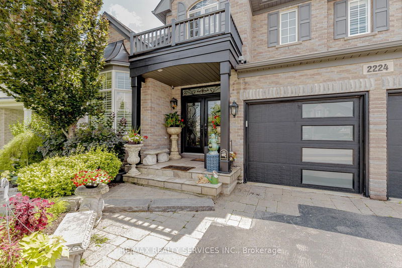 2224 Colonel William Pkwy N Oakville, L6M 0B6 | Image 2