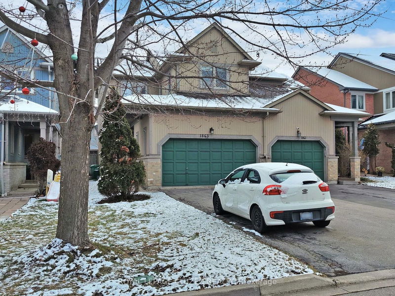 home for lease on 1863 Stevington Crescent