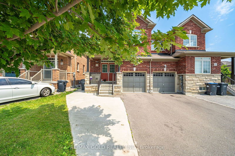 4 Deer Ridge Tr  Caledon, L7C 3Z7 | Image 2